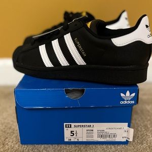 Adidas Superstar